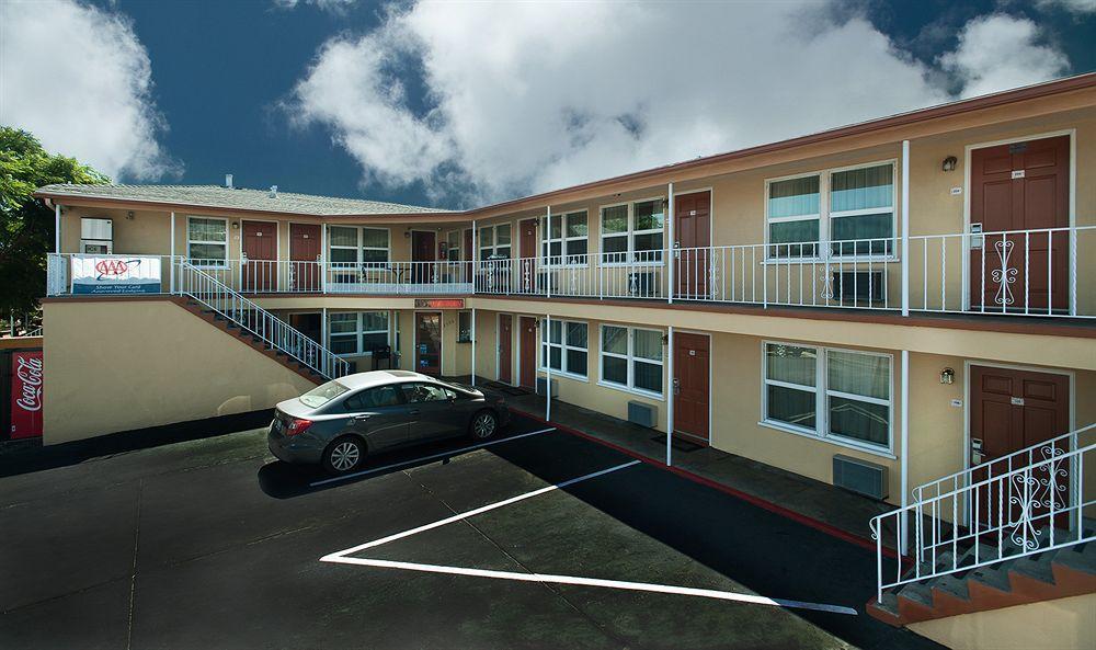 Hotel Point Loma Сан-Диего Экстерьер фото