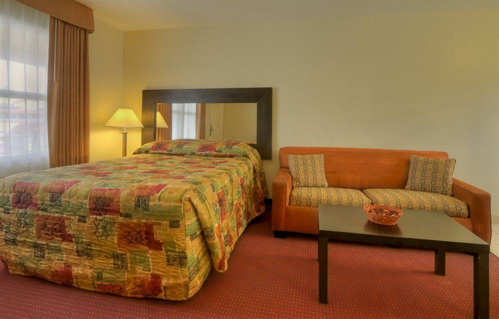 Hotel Point Loma Сан-Диего Экстерьер фото